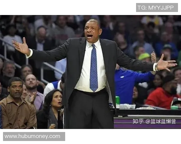 上海篮球队整体表现分析：压制对手与自身失误的双重影响